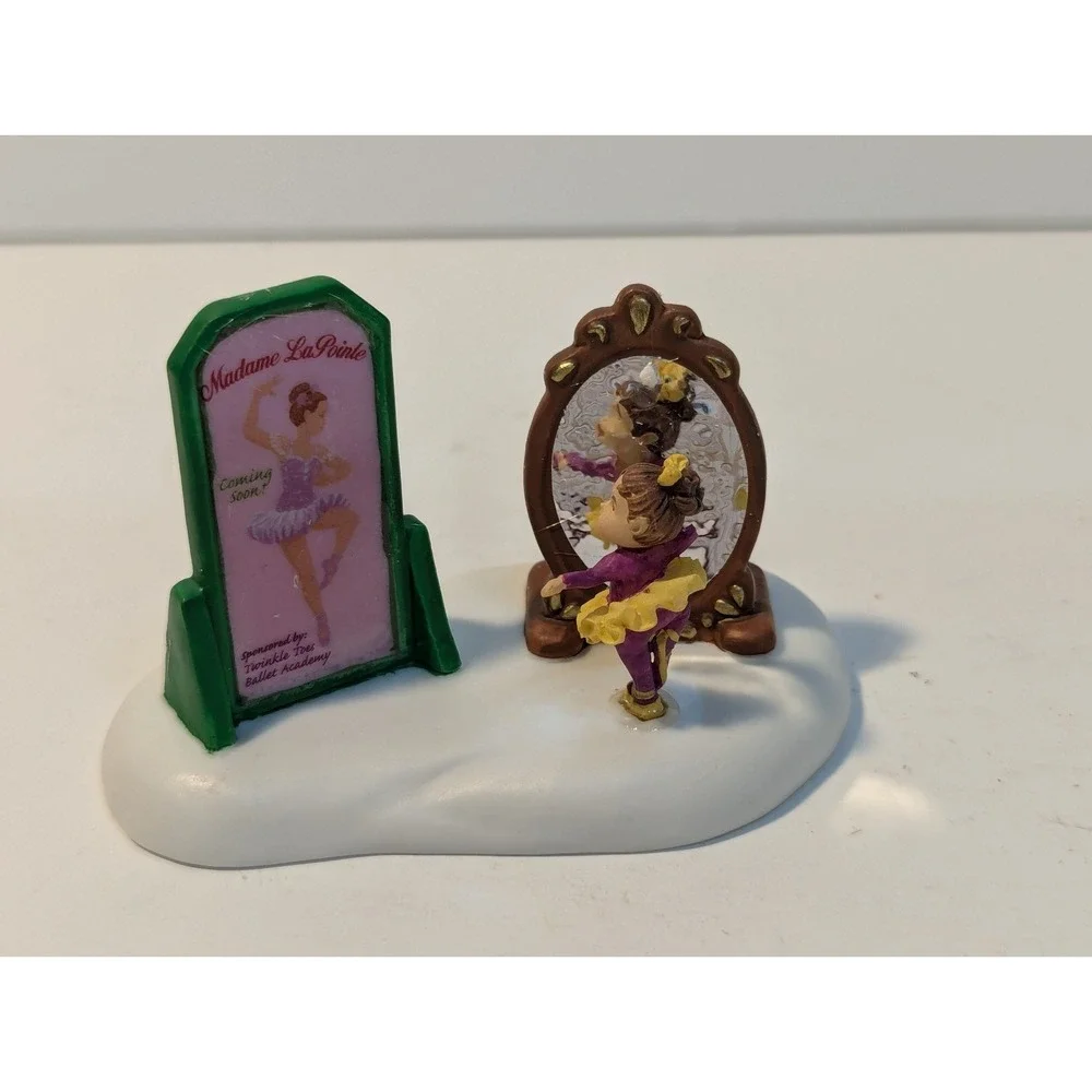 Department 56 North Pole series,‎ The Little ballerina
